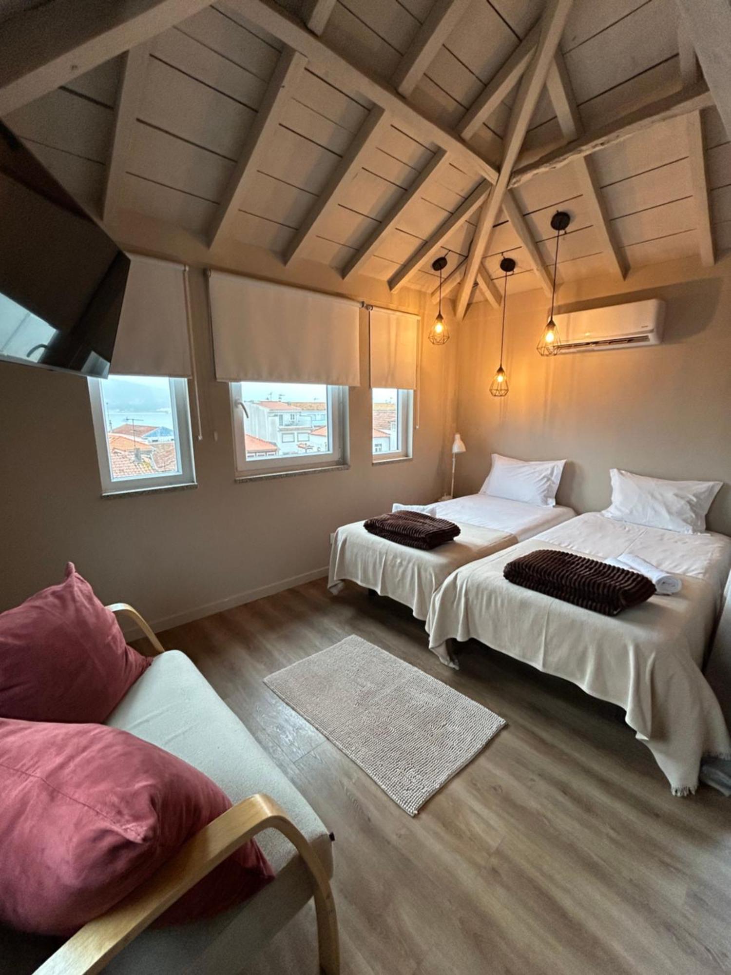 דירות קמיניה Casas Sebastiao - Tourist House חדר תמונה