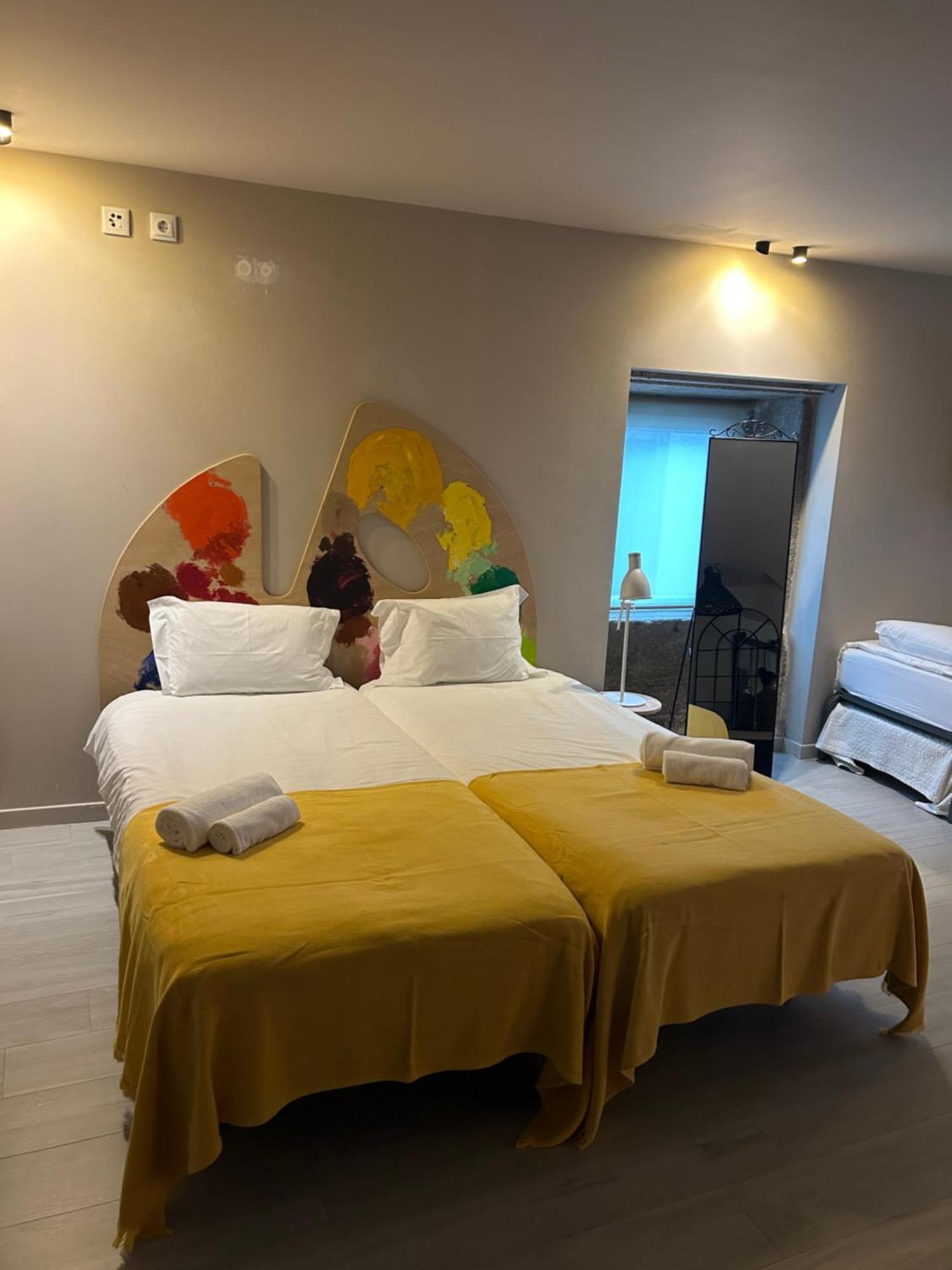 דירות קמיניה Casas Sebastiao - Tourist House חדר תמונה